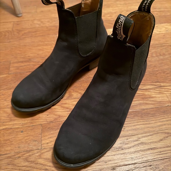 Blundstone BL 1960 Ankle Chelsea Boot Low Heel Black Nubuck Womens AU 7, USW 10 - Picture 5 of 13